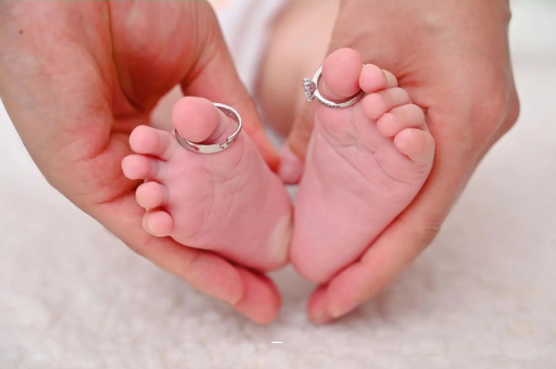 漯河宝宝肚脐凸起怎么回事